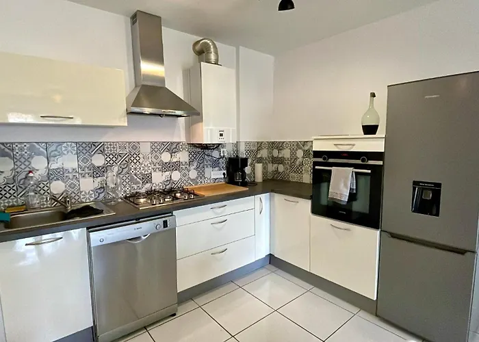 Lägenhet Renove 76m2 Proche